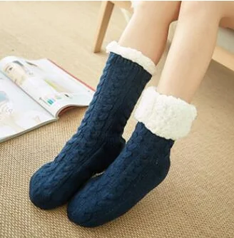 

Soft Warm Blanket Long Coral Fleece Blanket with Sleeves Coral Fleece Pocket Blanket Adult Winter Wash Flannel Blankets Robe