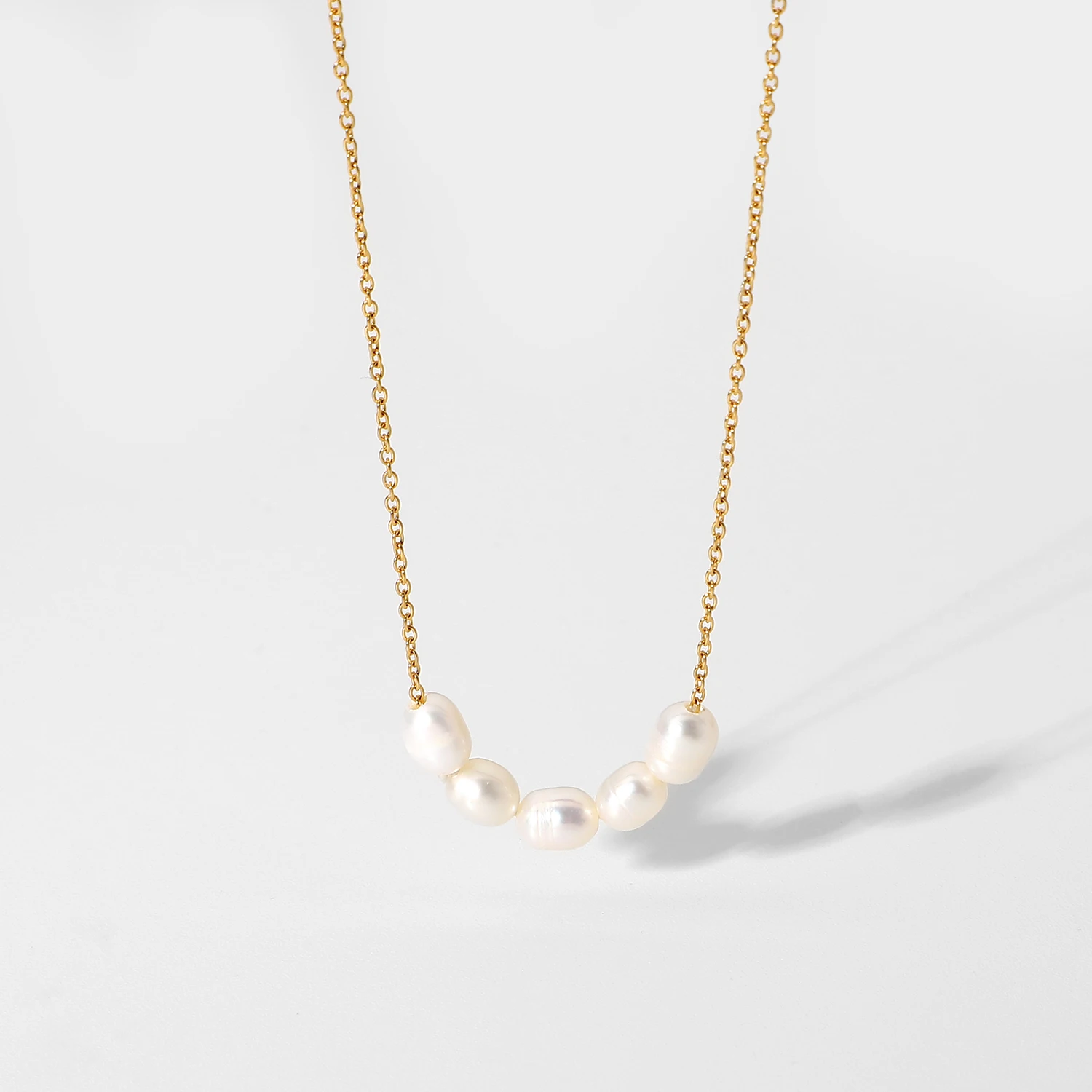 

Baroque Freshwater Pearl Pendant Necklace For Women 18K Gold Plated Stainless Steel Choker Necklace Party Jewelry