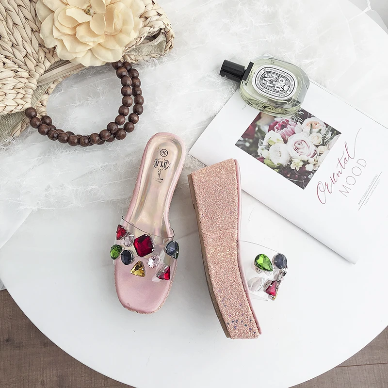 

Transparent Women Slippers Wedge Platform Rhinestone Ladies Sandals Crystal High Heels Beach Summer Footwear Shoes For Women