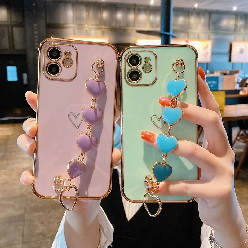 

Luxury Electroplated Love Heart Phone Case For iPhone 11 12 13 Pro Max XS X XR 7 8 Plus Mini SE 2 Bracelet Soft Shockproof Cover