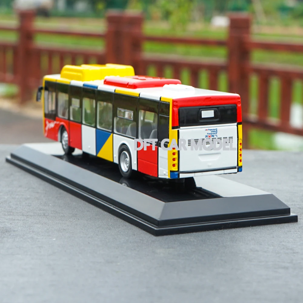 Автомобили игрушечные из сплава в масштабе 1:64 модель автобуса K9 K8 Детские