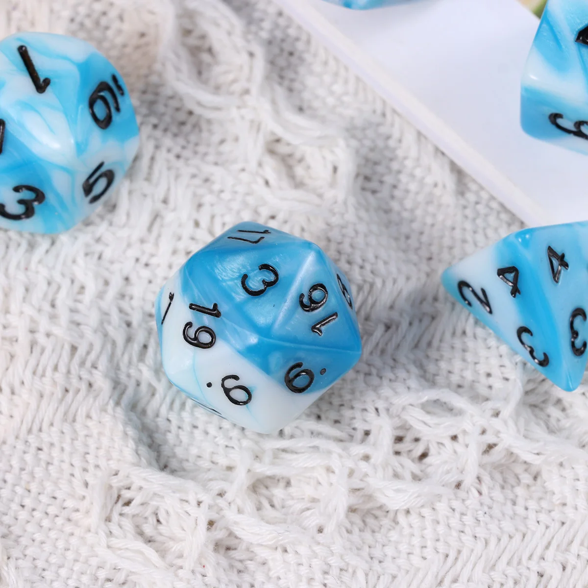 7 шт многогранные кубики Номер Игры акриловые синие и белые кости набор для MTG