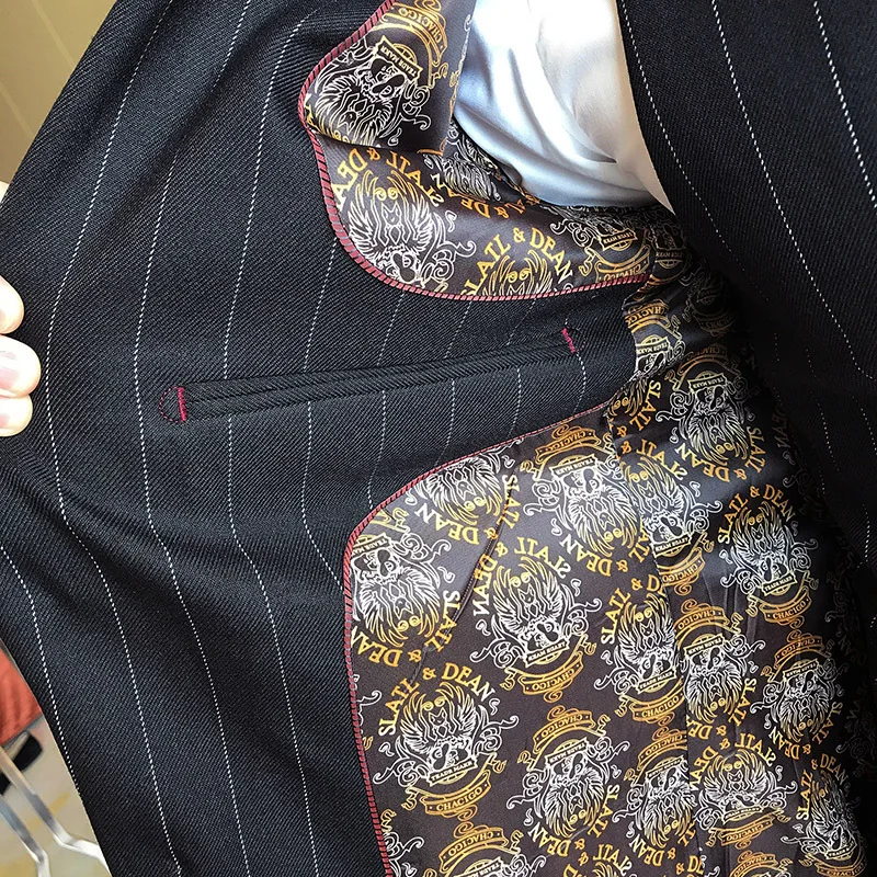 

4XL Three Pieces Men's Wedding Suit Three Pieces Striped Slim Fit Notch Lapel Tuxedos Tailcoat Men Business Work Blazer Suits