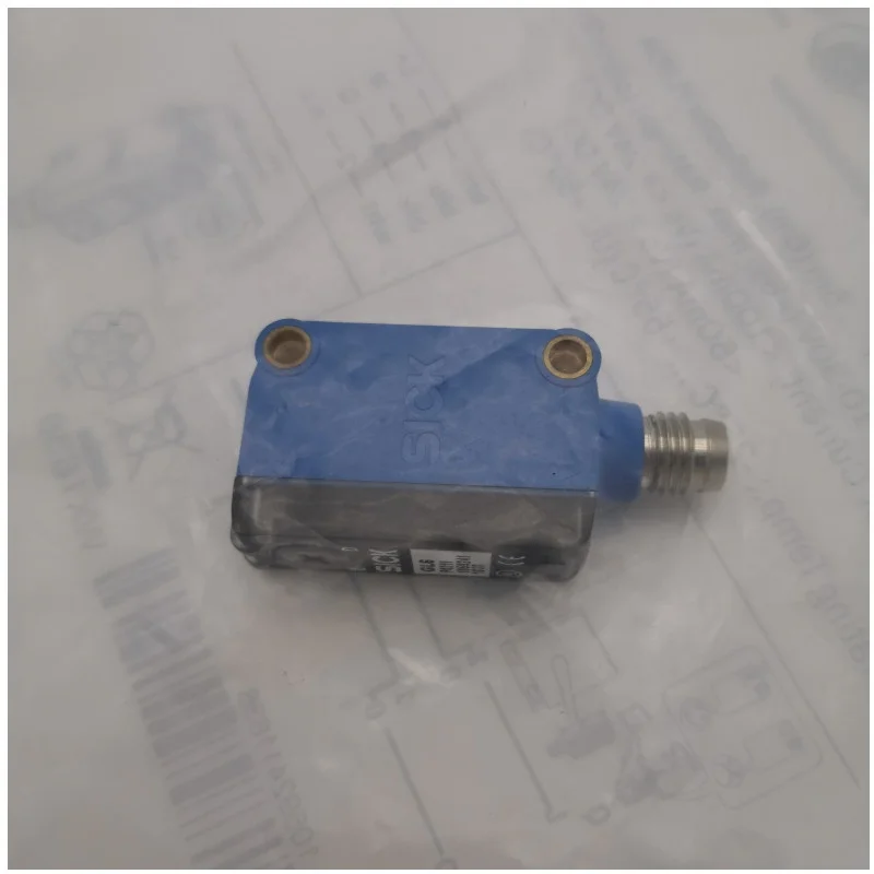 

SICK GL6-P4211 Photoelectric sensors 1059241
