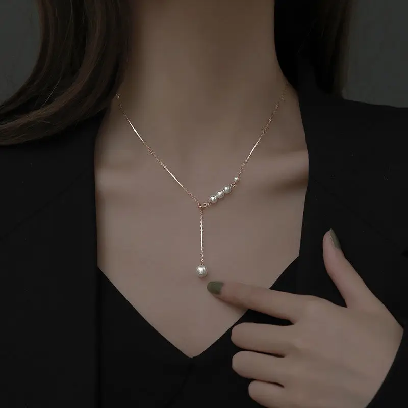 

New Irregular Necklace Light Luxury Temperament Collarbone Chain Imitation Pearl Neck Chain Party Jewelry Wholesale Necklaces
