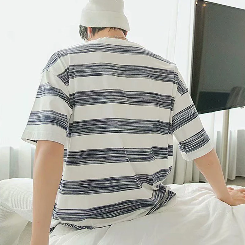 Футболка мужская с коротким рукавом свободная шикарная модная рубашка в