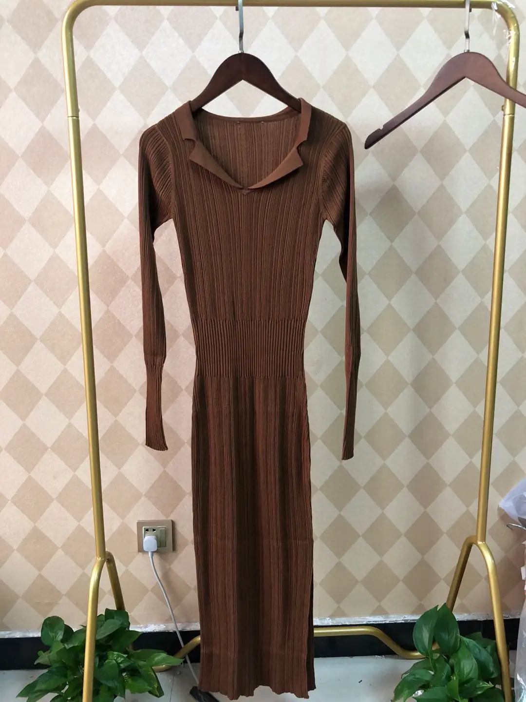 

Women Casual V-neck Rayon Slim Maxi Dress