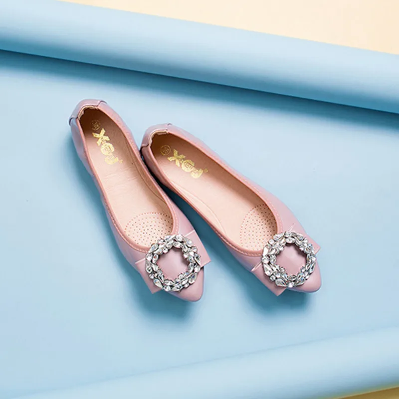 Женские балетки на плоской подошве comagic украшенные кристаллами с круглым бантом