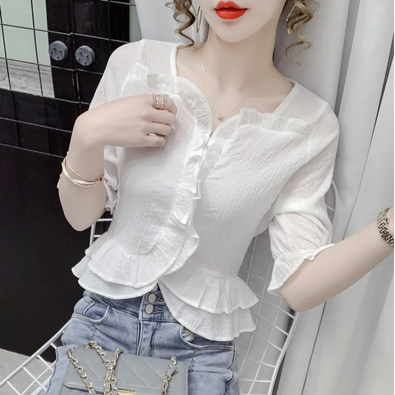 

French Style Wooden Ear Shirt for Women 2021 Summer New Top Design Sense White Slimming Niche Short Shirt