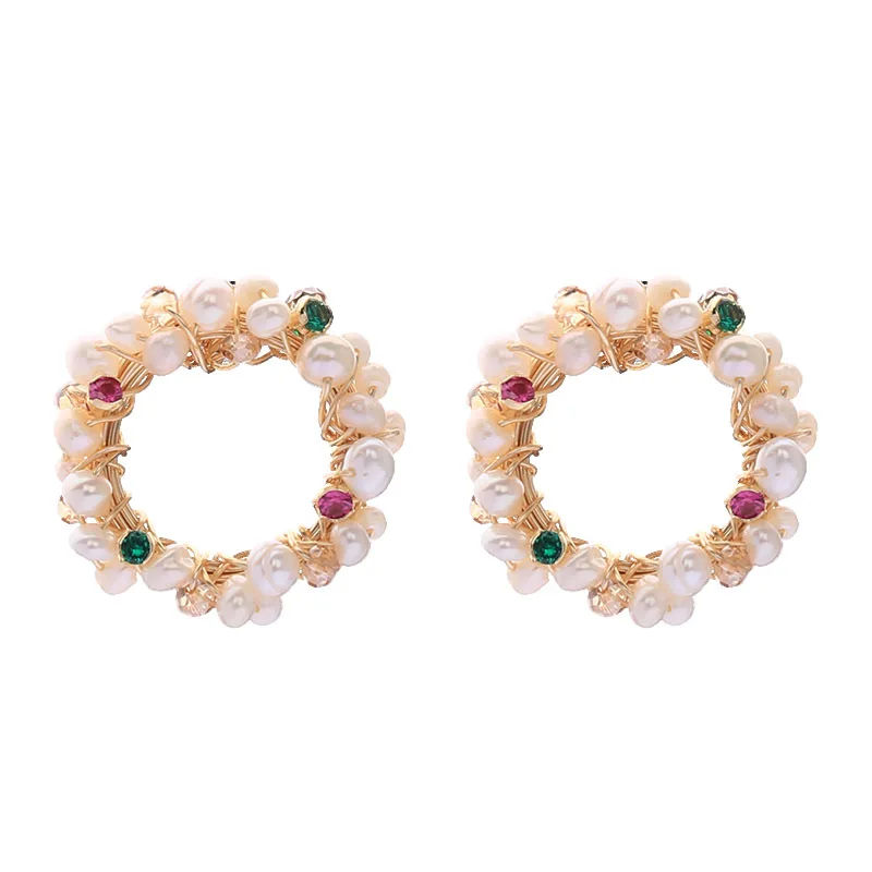 

New Korean Fashion Pearls Stud Earrings for Woman Handmade Gold Color Copper Earring Circle Female Special Gift Size 25mm*25mm