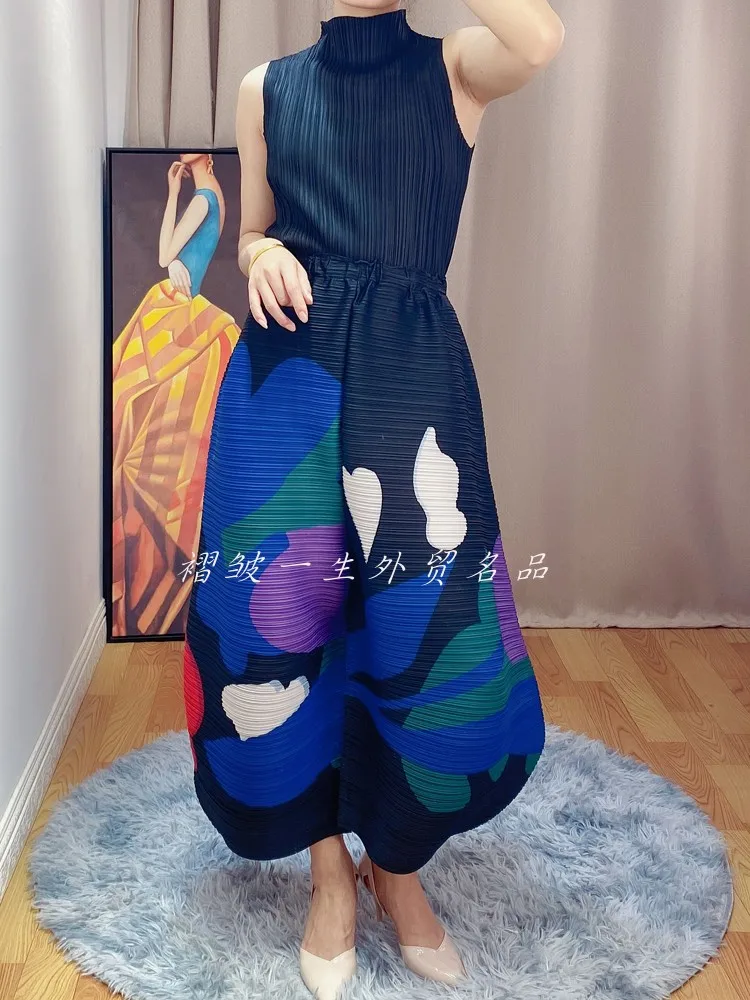 Changpleat 2021 spring summer new printed pants Miyak Pleated Fashion design cropped pants Loose Large Size wide leg pants Tide