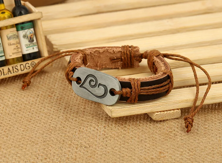 Браслет из натуральной кожи в виде сердечек | Украшения и аксессуары