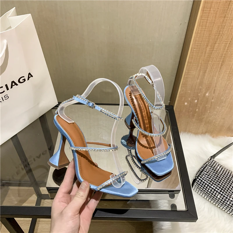 

2021 European and American Ladies High Heel Sandals Diamond Chain Decoration