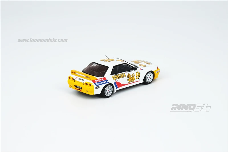 INNO 1:64 Nissan Skyline GT-R R32 #9 SINGHA NATIONAL PANASONIC APTCC 1992 литая модель автомобиля | Игрушки и хобби