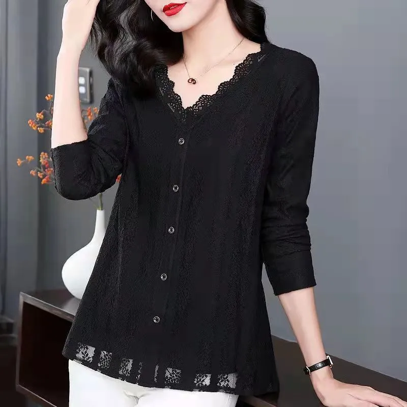 Spring Autumn  Ladies Elegant Lace Splice Blouse V-Neck Women Long Sleeve Large Size Casual Blouses Top MM1366