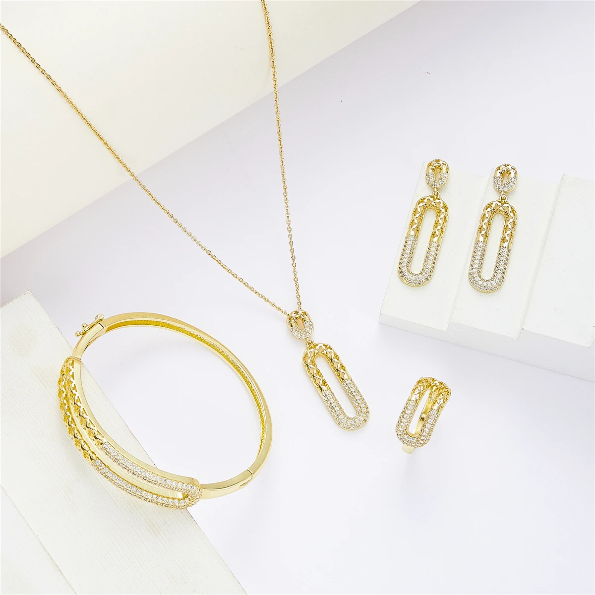 

2021 Sep набор украшений для женщин кольцо браслет ожерелье серьги Медные Ювелирные наборы для свадьбы новые модные ювелирные изделия