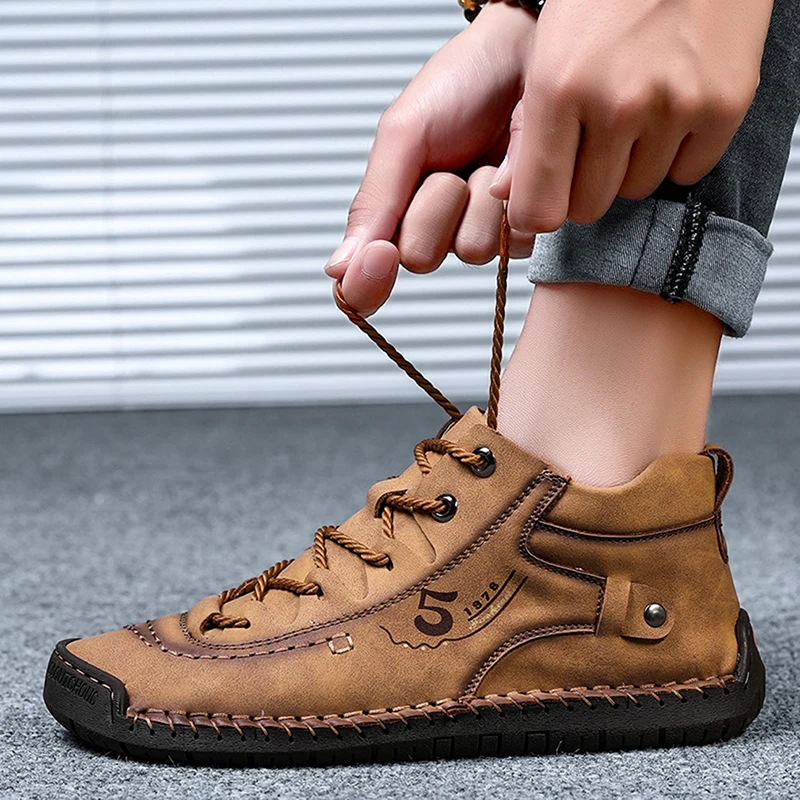 

Leather Men Casual Shoes British Style Comfortable Men Fashion Walking Shoes Big Size Brown Black Man Soft Flat Footwear