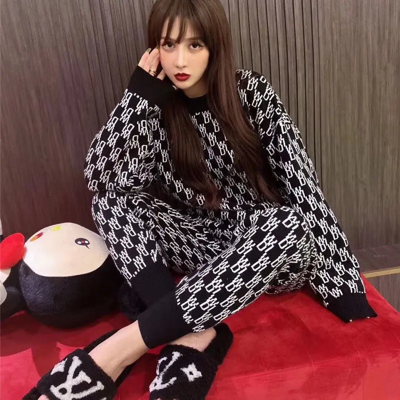 

Spring and Autumn Knitted Suit Korean Style Loose All-match Jacket Women + High Waist Ankle Pants Fashion Two-piece Set