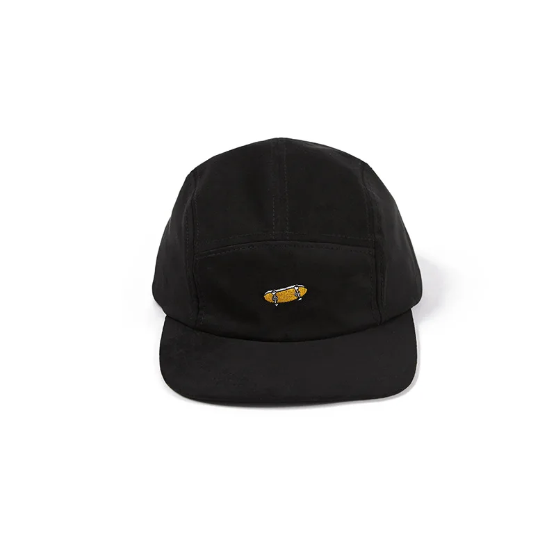 

2021 new Japanese cartoon skateboard fun embroidery wild tide brand baseball cap male cap female