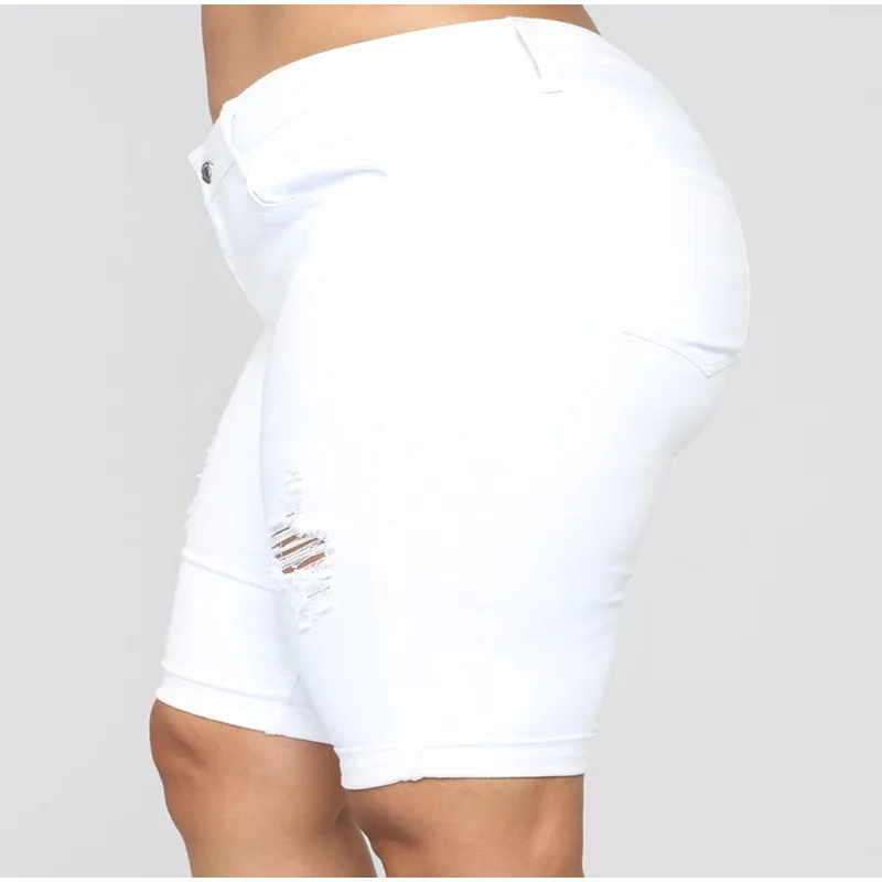 Шорты женские рваные с дырками повседневные приталенные потертые штаны