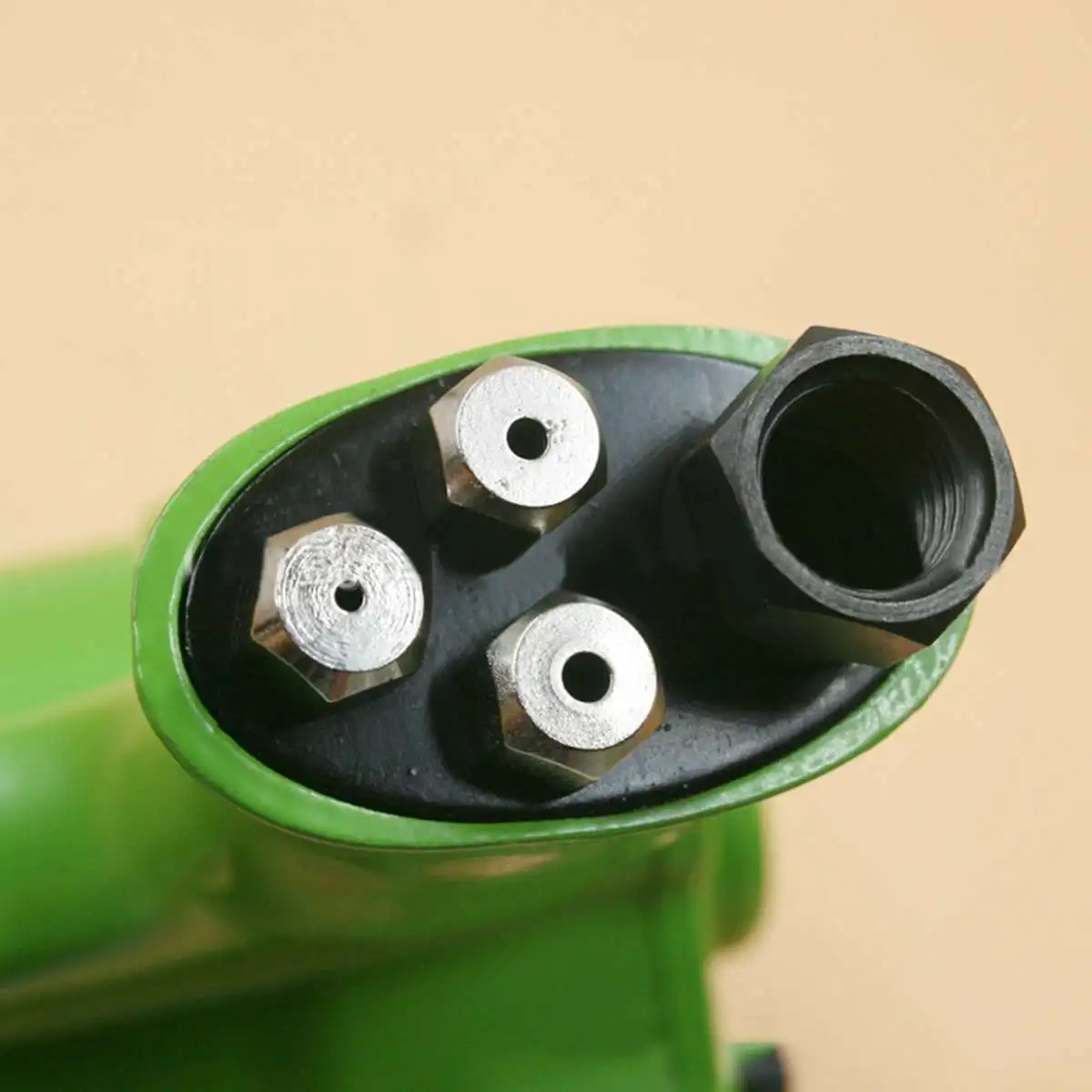 

1300lb Traction Power 90psi Working Pressure Air Riveter Pneumatic Pistol Type Rivet Air Power Operated Riveter