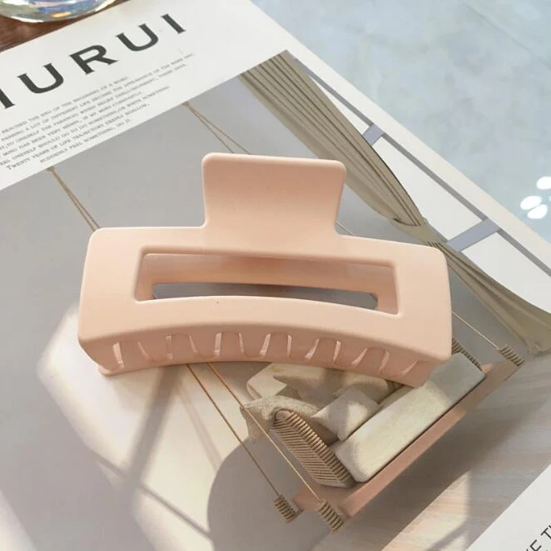 

New Korean Style Large Size Hollow Square Fashion Hair Claw Clip for Women Hair Clips Hair Accessories hair pins Hair Claw