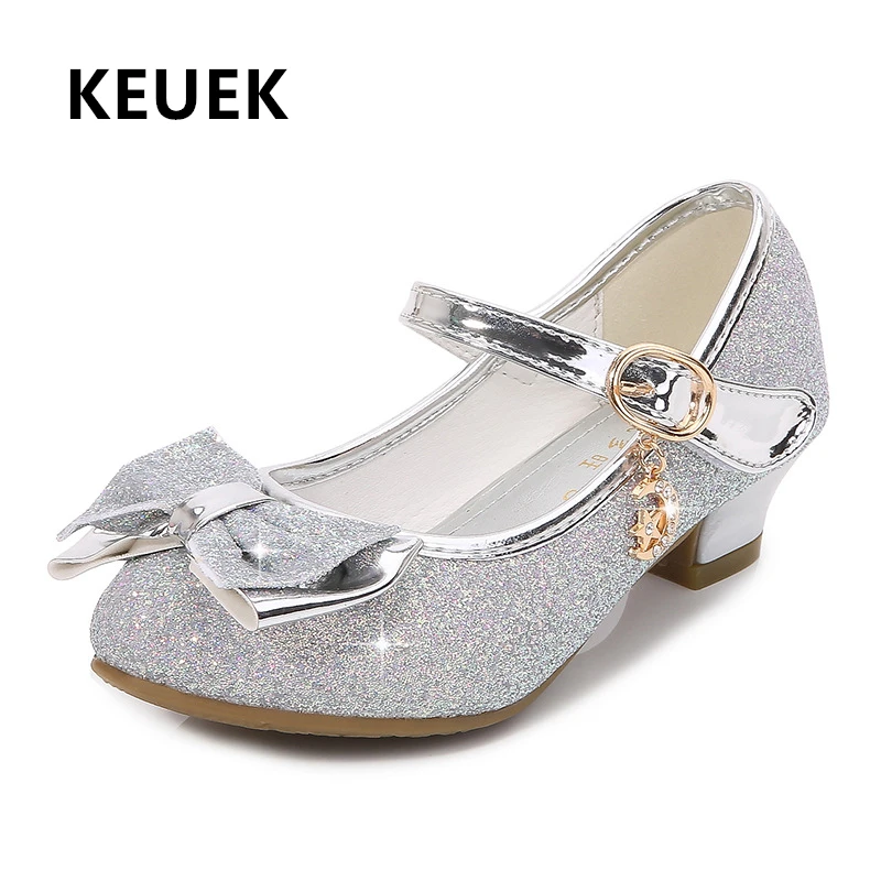 

Новая детская одежда для маленьких принцесс детские кожаные туфли с украшениями в виде кристаллов на весну Осенняя обувь на высоком каблук...