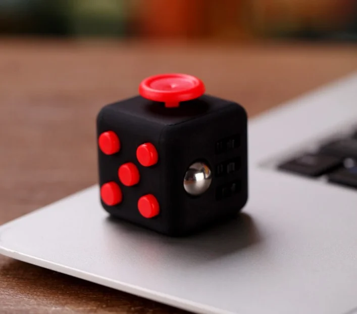 Антистресс для рук 12 сторонний антистрессовый волшебный стресс Непоседа