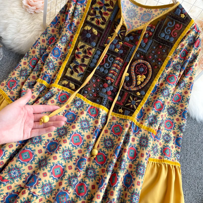 

Ethnic Style Holiday Trip Shoot Dress Lace-up Crew Neck Puff Sleeve Loose Slimming Artistic Temperament Retro Mid-Length Dress