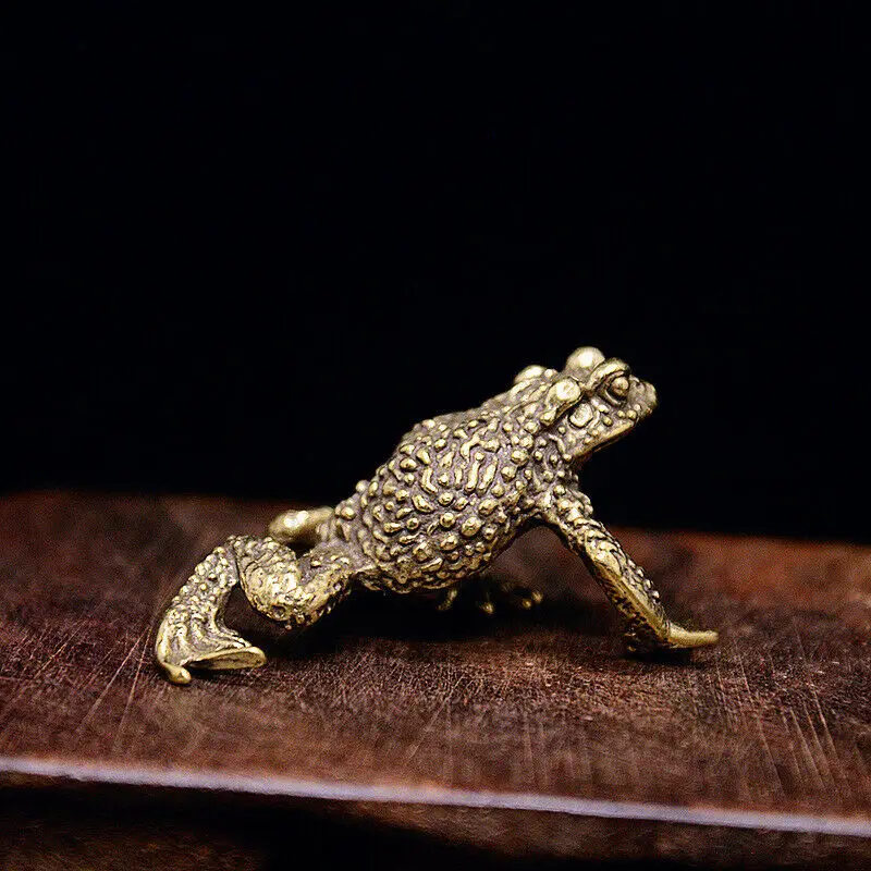 

Tea Pet Bronze Three-Legged Golden Toad Retro Coffee Table Decoration Antique