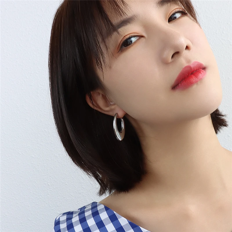 

Korean Style Gold Color Geometric Oval Stud Earrings For Women Bijoux Retro Punk Stainless Steel Eardrop Vintage Jewelry 2021