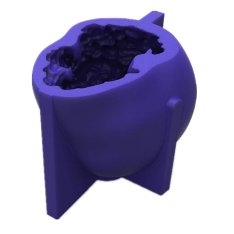

Woman Wraps the Skull Shape Silicone Mold Epoxy Resin DIY Decoration Making Soap Melt Resin Polymer Clay Home Decoration