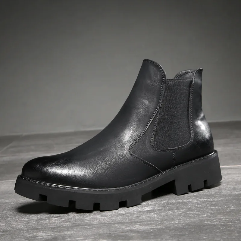 

Autumn and winter boots Korean version British fashion boots casual shoes pointed hair short boots man