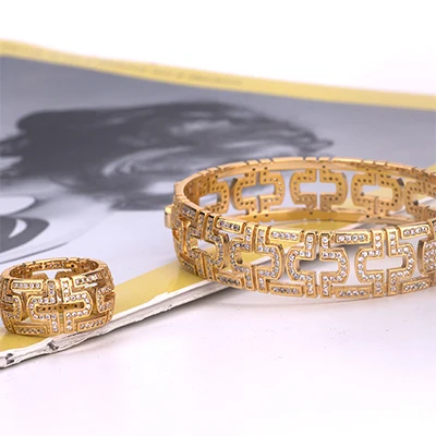 Gold Jewelry sets Модные дизайнерские браслеты из розового золота, наборы колец, безопасная форма замка, высокое качество, циркониевый набор украшений для женщин, роскошный подарок - Окраска металла: Gold Jewelry sets
