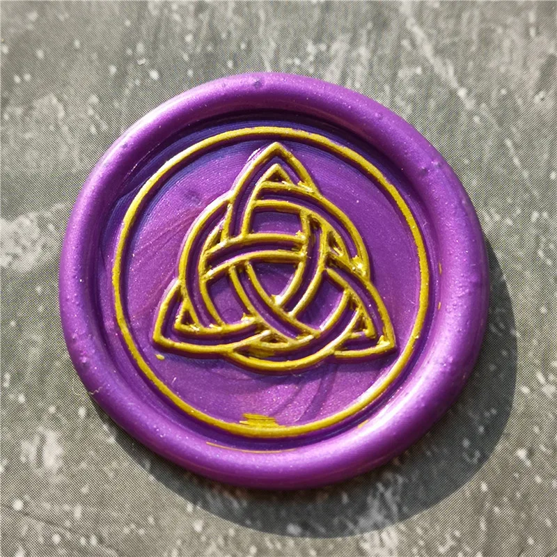 Celtic Knot Wax Seal Stamp - Personalized Wedding Kit with Initials and Date image 2