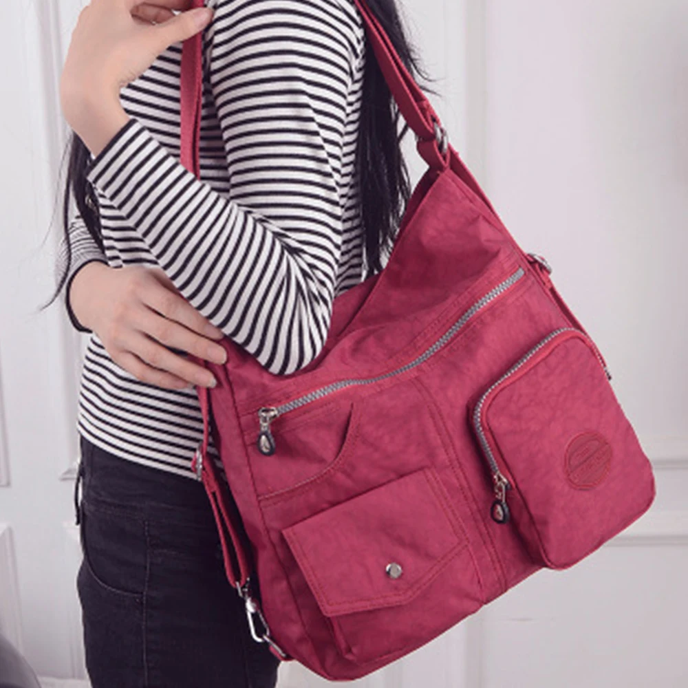 

Multifunctional Travel Bags Women Designer Duffle Bag Nylon Waterproof Shoulder Bags Large Capacity Female Pockets Travel Bags