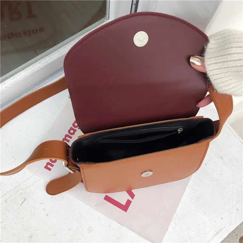 

Shoulder Bags Patchwork PU Saddle Bag Brown Semicircle Shoulder Bags For Women