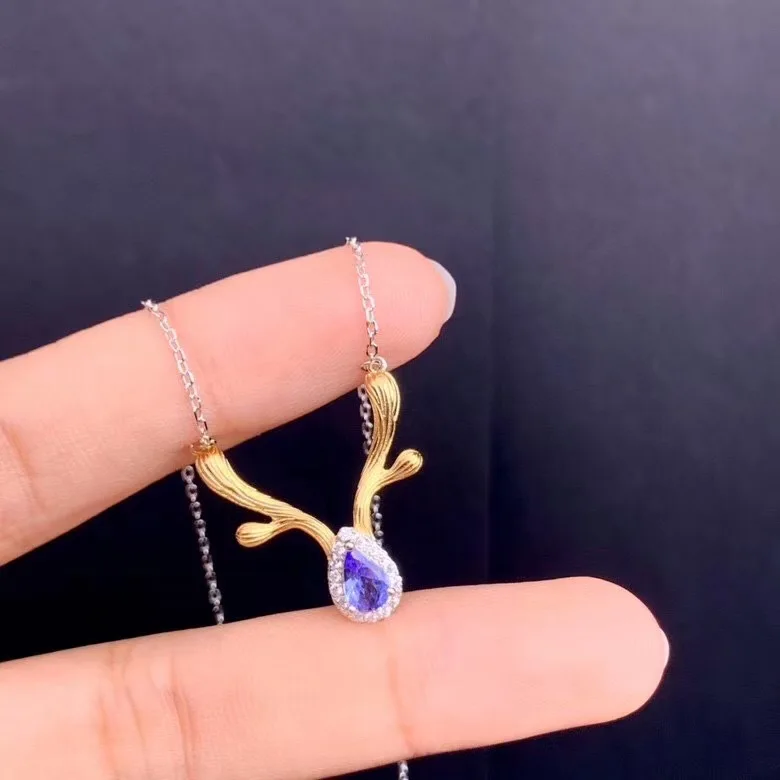 

Ladies New Natural Tanzanite Pendant Necklace 925 Silver Two-color Electroplating Process Elk Shape Fashion Trend