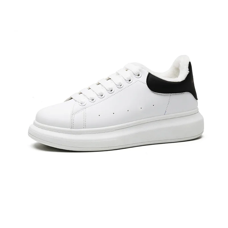 Large size women's shoes with fleece warm thick soles shoes Korean small white shoes men's shoes lovers McQueen sports shoes 441