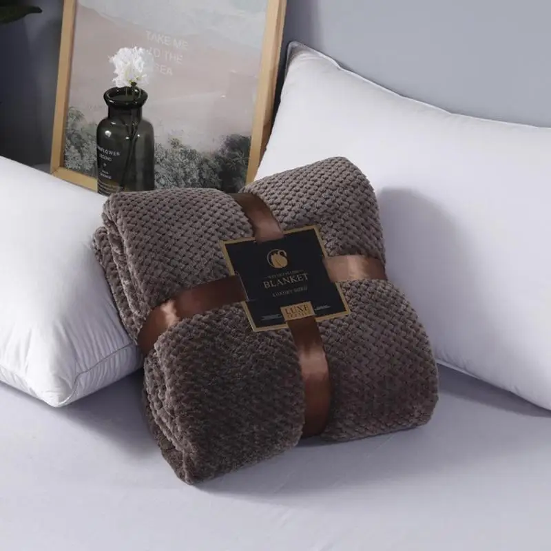 

Warm Soft Flannel Blankets Textile Airplane Sofa For Office Kids Bed Coverlet Portable Blanket Car Travel M8J7
