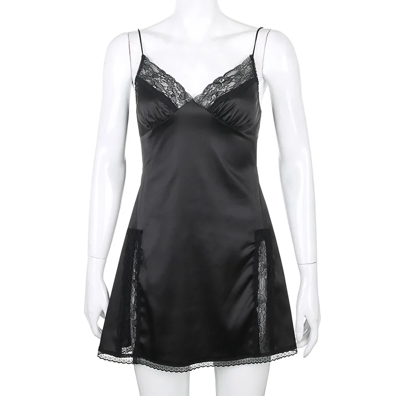 

V Neck Satin Strap Sexy Dress Women Black Lace Patchwork Backless Summer 2020 Dress Mini Side Split Ladies Fashion party Dresses