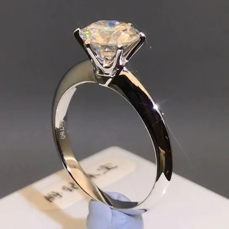 Кольцо женское из белого золота 18 карат с бриллиантом 1 | Украшения и аксессуары