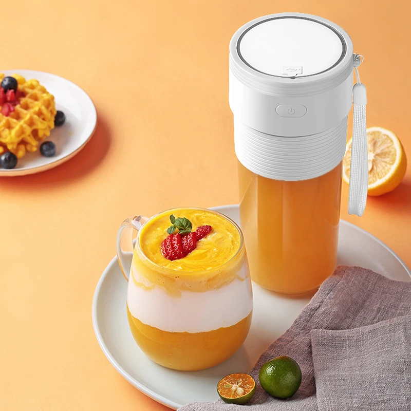 

300ml Creative Portable Lightweight Juicing Cup Multi-Function USB Charging Waterproof Food Grade PC Small Juicing Cup Fruit