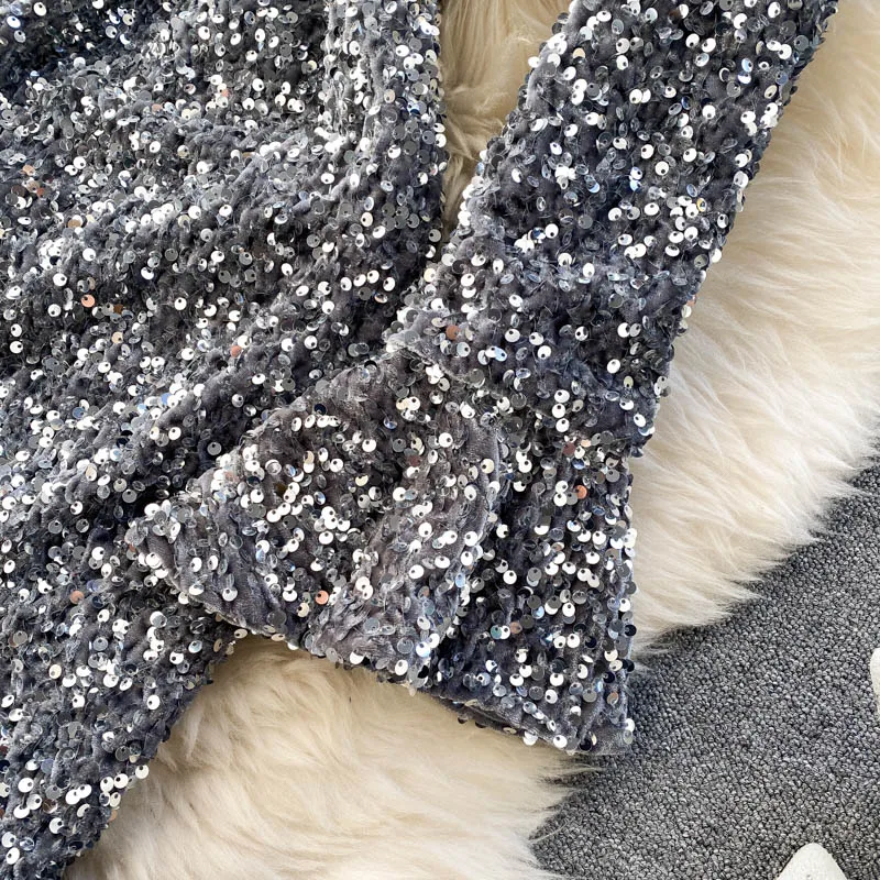 

Women Shiny Sequins Dress Square Collar Flare Sleeve Slim A-line Dresses Fashion Chic Mesh Ruffles Short Party Dress DZA415