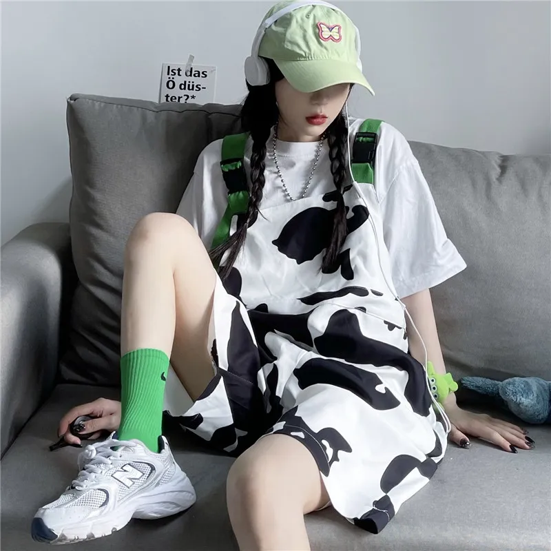

Streetwear Harajuku Korean Tooling Casual Cargo Short Overalls High Waist Loose Shorts Green Splicing Cow Printing Harem Rompers