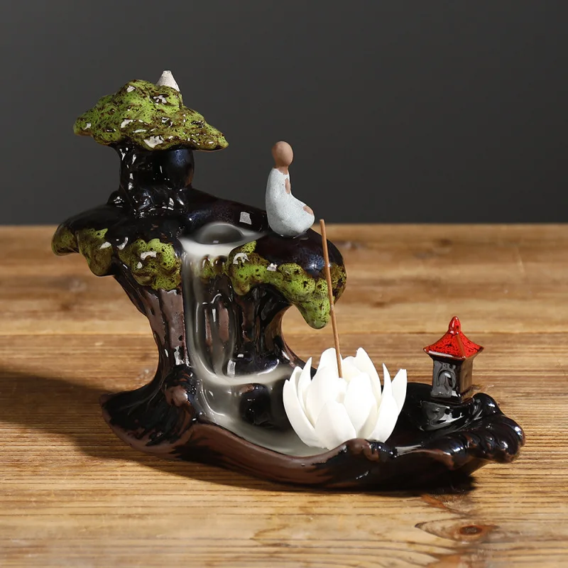 

Благовония в виде белого лотоса с керамическим водопадом