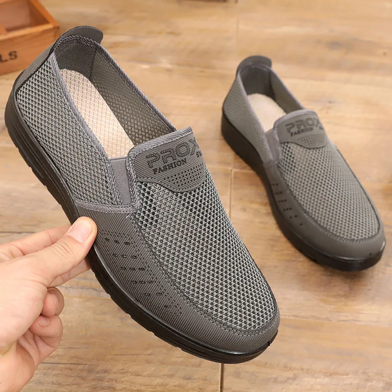

DM75 2020 NEW Designer Men Shoes Light Sneakers Men Breathable Jogging Shoes for Men Rubber Tenis Masculino Adulto