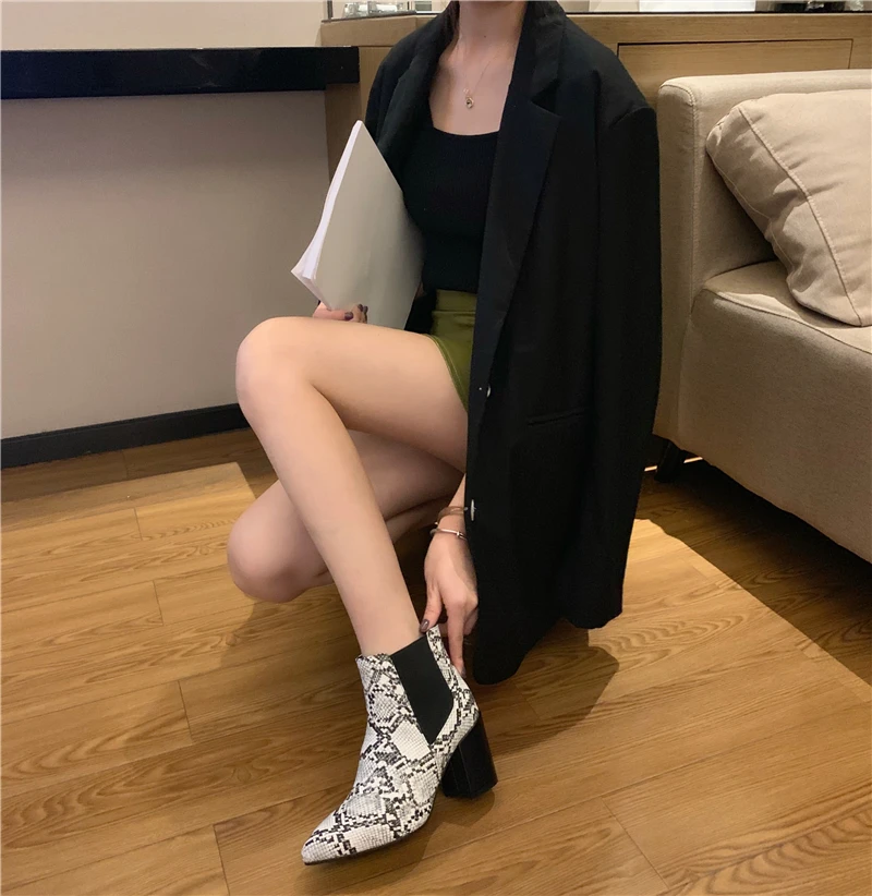 

Fashion Women Pointed Toe Martin Boots Block High Heels Slip On Ankle Boots Snake Printed Elastic Short Boots Women Party Shoes