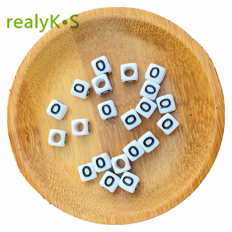 6*6 мм белые с черными инициальными акриловыми буквами бусины 100 шт. большим