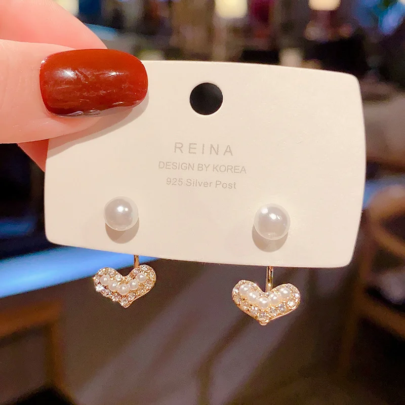 

S925 silver needle Korea East Gate simple Earrings women's exquisite diamond small love pearl earrings ear accessories